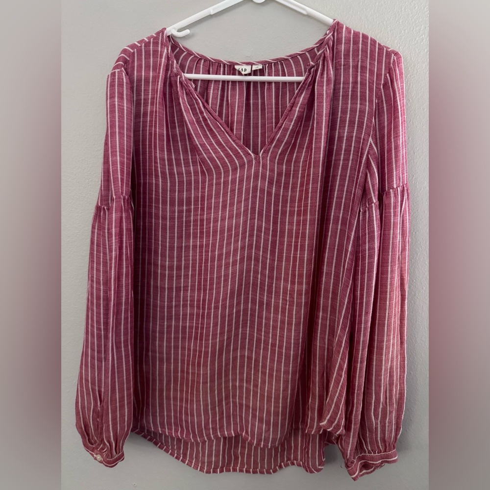 NEW without tags GAP Red White Stripe Splitneck Blouse Top Sz M Medium